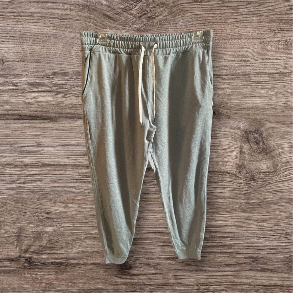 Vuori Gray Track Pants with Elastic Waistband and Tapered Ankles